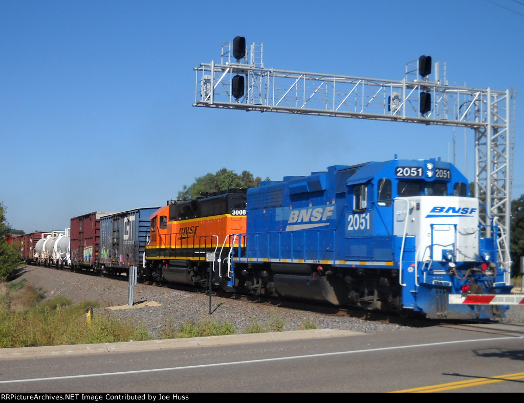 BNSF 2051 East